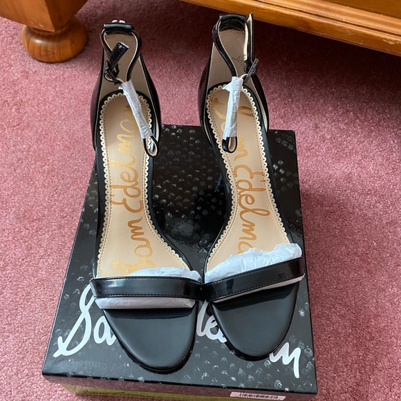 New! Sam Edelman Black Ankle-Strap Heeled Sandal - Picture 9 of 12
